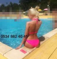Atakum - Körfez Bölgesinin En Göz Alıcı Kızı