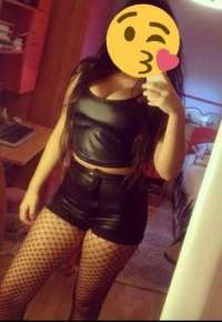 Atakum - Körfez'deki Eşsiz ve Sofistike Bayan Partneriniz