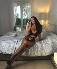 Azerbaycanlı Escort: Tutkulu ve Bakımlı bir Güzellik