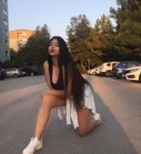 Azerbaycanlı Escort'a Özel Bir Bakış: Görkemli Güzellikten Çıkan Heyecan