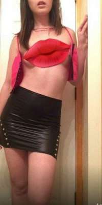 Baştan Çıkarıcı, Egzotik ve Tutkulu: Özel Slav Eskort Kızı