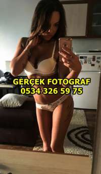 Güzel Slav Escort: Gerçek Bir Fantazi Deneyimi