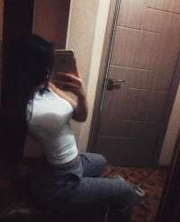 Merkez Eskort Bayan Sizi Bekliyor: Zarafetin ve İhtirasın Tek Adresi