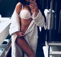 Selam, Benim Adım Leyla, Sizin Slav Escortunuz