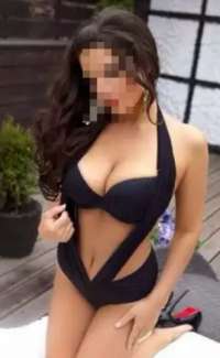 Sınırsız Hizmet Sunan Bakımlı Azerbaycanlı Escort