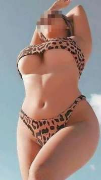 Türk Escort Bayanı Evinin Kapılarını Açıyor
